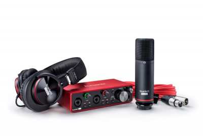 Студийный комплект FOCUSRITE Scarlett 2i2 Studio 3rd Gen