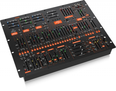 Синтезатор Behringer 2600 аналоговый полумодульный