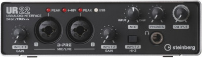 Звуковая карта YAMAHA UR22CUBASEART8