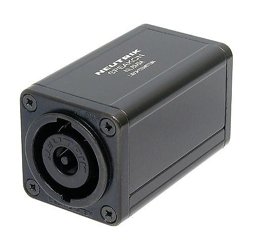 Neutrik NL8MM - переходник Speakon-Speakon, 8-контактный