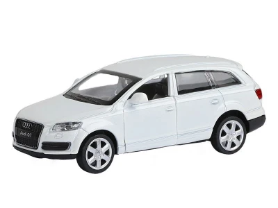 Машина "АВТОПАНОРАМА" Audi Q7, белый, 1/43, инерция, в/к 17,5*12,5*6,5 см