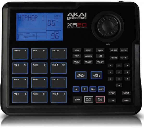 DRUM-МАШИНА AKAI XR20