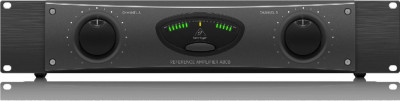 Усилитель мощности BEHRINGER A800 класса D, 2x400 Вт на 4 Ом 1x800 Вт на 8 Ом